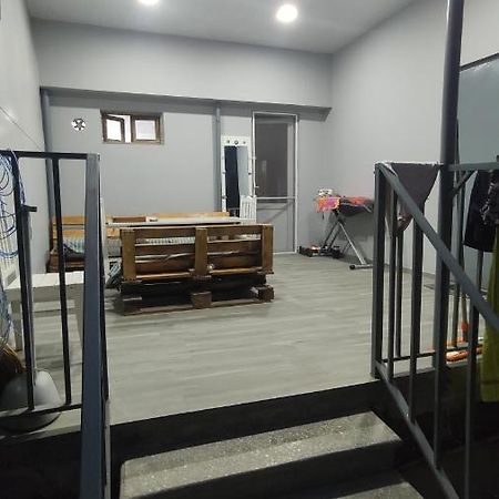 Home Apartments Batumi Luaran gambar