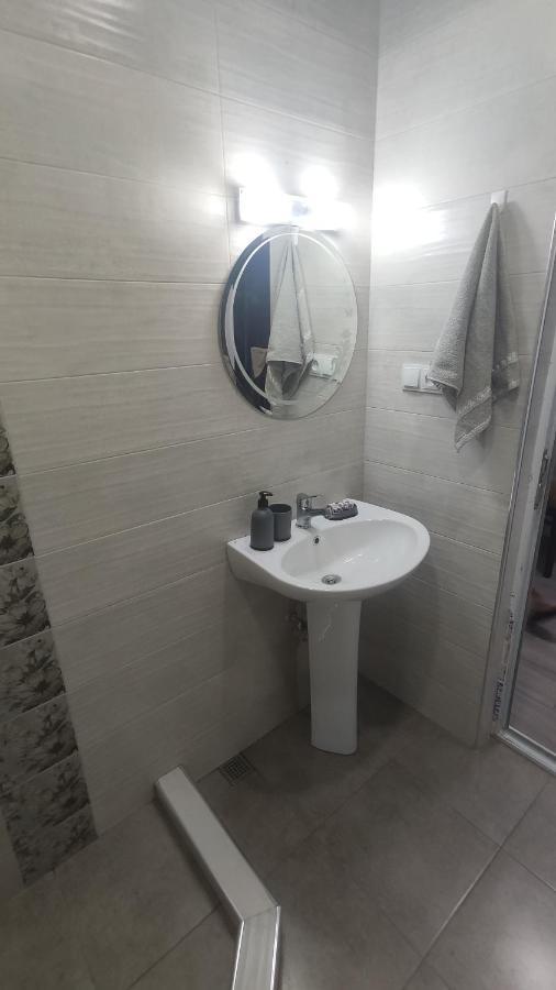Home Apartments Batumi Luaran gambar