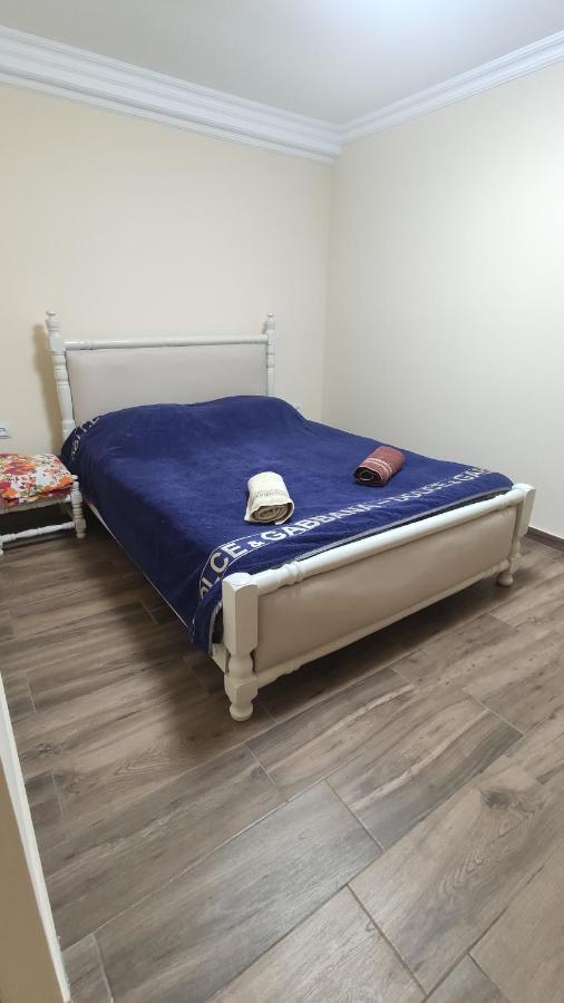 Home Apartments Batumi Luaran gambar