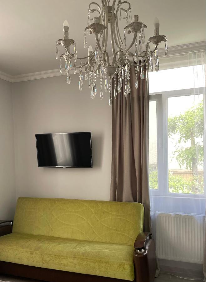 Home Apartments Batumi Luaran gambar